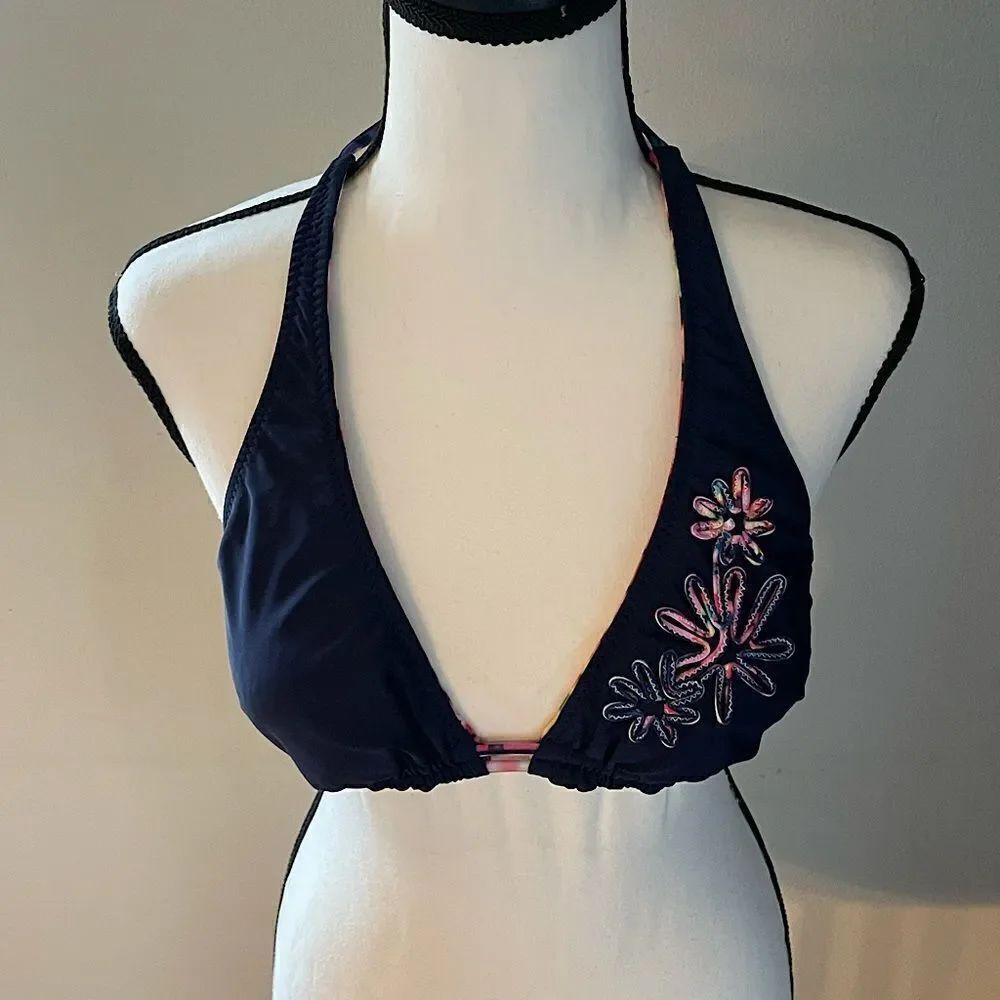 Multicolored, Reversible, Triangle Bikini-Top. Fits a Medium to Large.